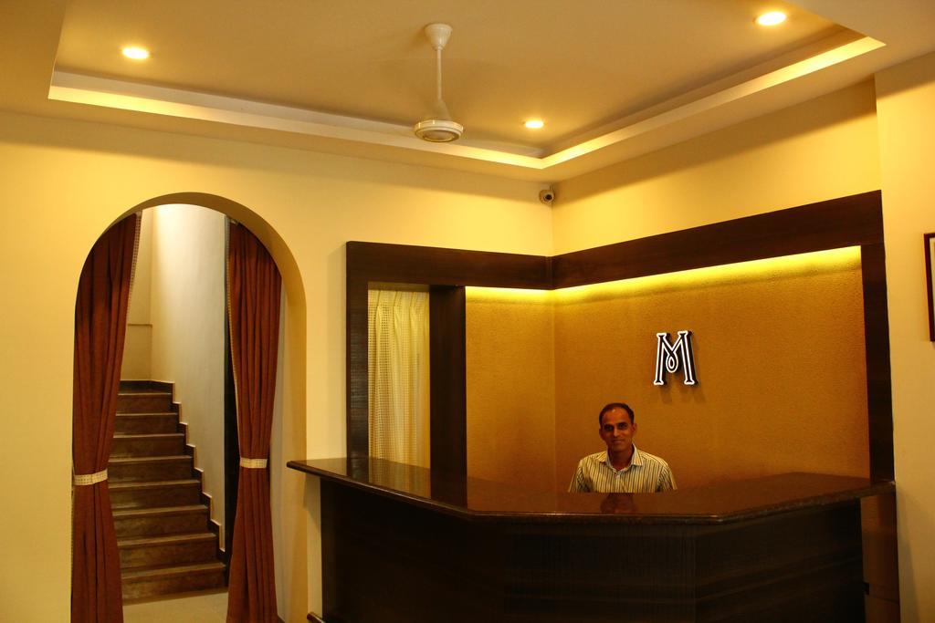 M The Business Hotel Vāsco Da Gāma Extérieur photo